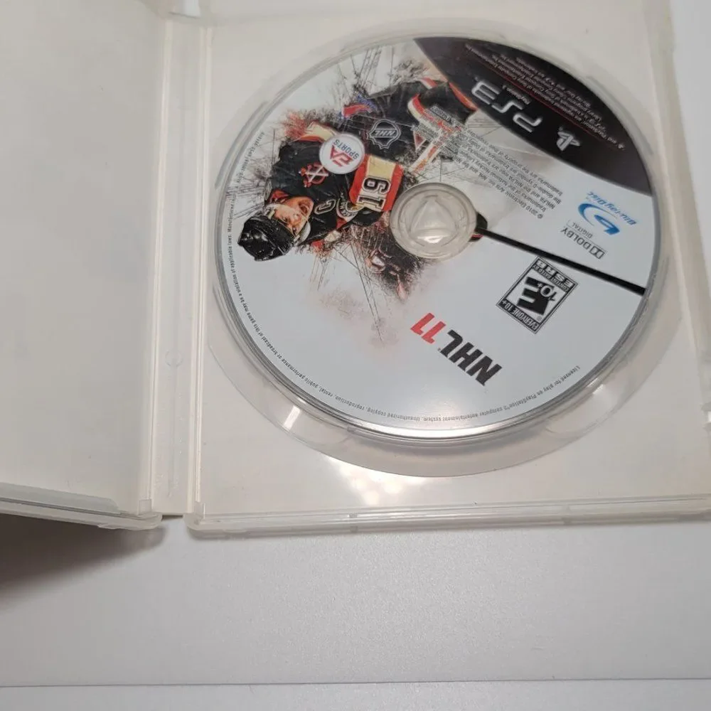 PS3 NHL11 Video Game
